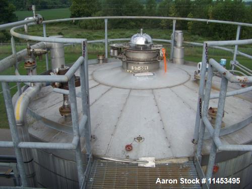 Used-30,000 Gallon Stainless Fabrication Storage Tank