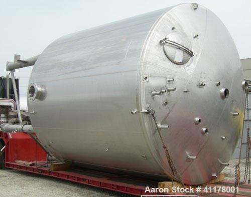 Used Stainless Fabrication Kettle, 15,000 Gallon, 316L Stainless Steel, Vertical. 158" diameter x 167" straight side, dished top and bottom. Dimple jacket on side wall only, rated 100 psi at 338 deg....