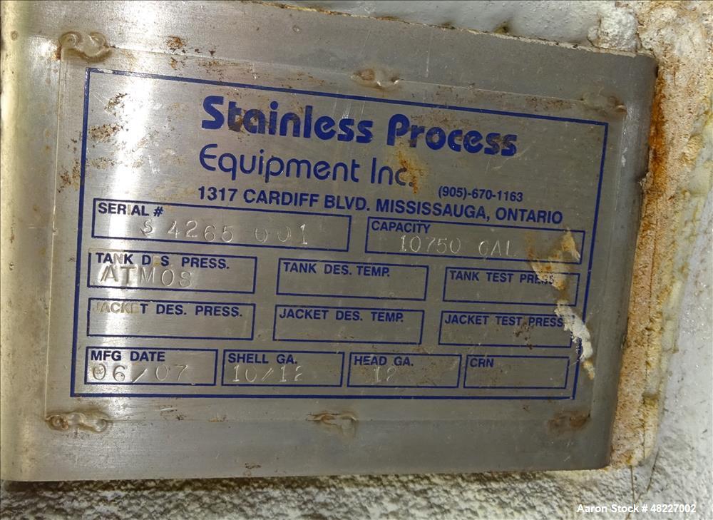 Used Stainless Process Equipment Inc. 2-Compartment Tank, 10,750 Gallon, 304 St