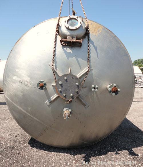 Used G.W. Taylor Tank, 6000 Gallon, 316 Stainless Steel, Vertical. Approximate 108” diameter x 144” straight side, dished top and bottom. Partial bottom sidewall dimple jacket, no rating. (4) Sidewal...