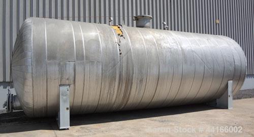 Used Trinity Industries Inc Pressure Tank, 25,000 Gallons, 304L Stainless Steel, Horizontal. 138" Diameter x 360" straight side, ASME dished heads. Internal rated 43 psi at -20 to 250 degrees F. Head...