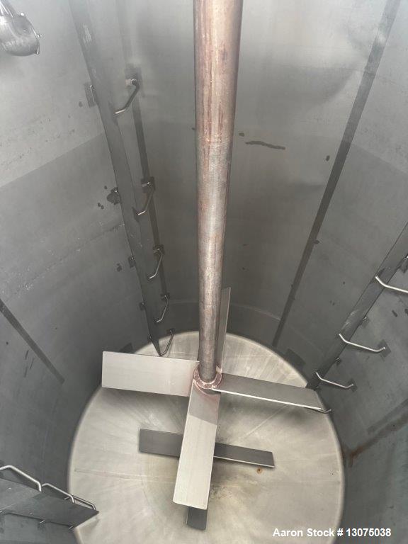 Stainless Steel Tank 5,800 Gallons with Agitation