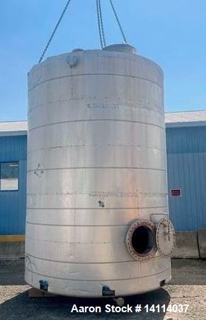 Stainless Steel 8,000 Gallon Vertical Tank