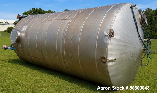 Used 9,000 Gallon Stainless Steel Insulated Storage Tank – 112" Diameter x 272" OAH
