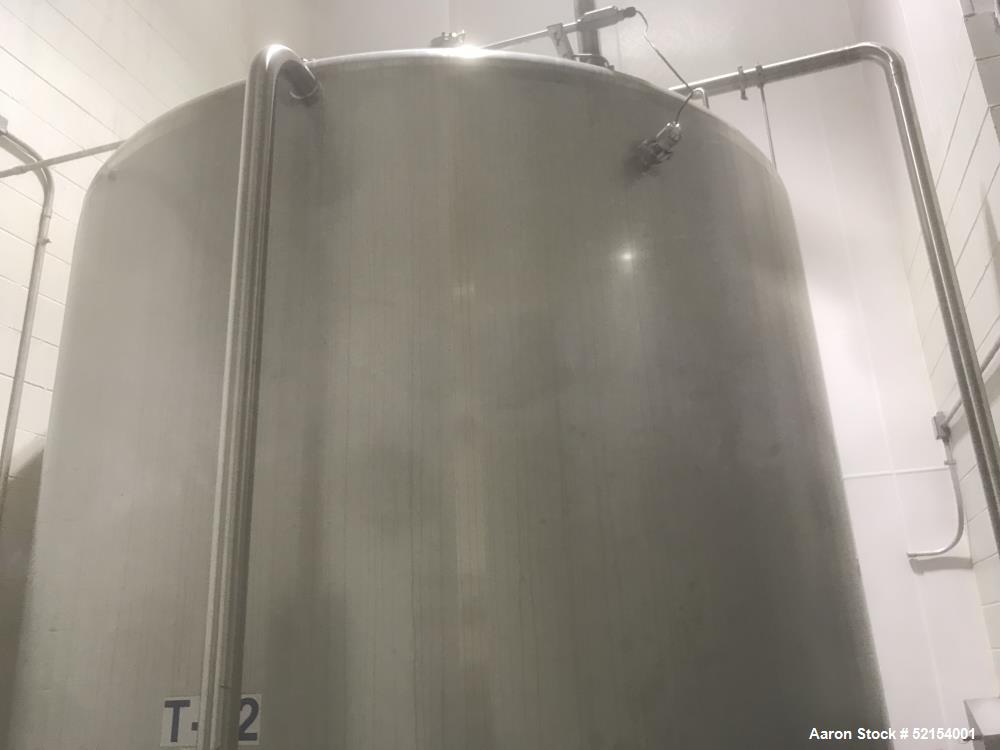 Used Walker 5,000 Gallon Storage Tank, 304 Stainless Steel
