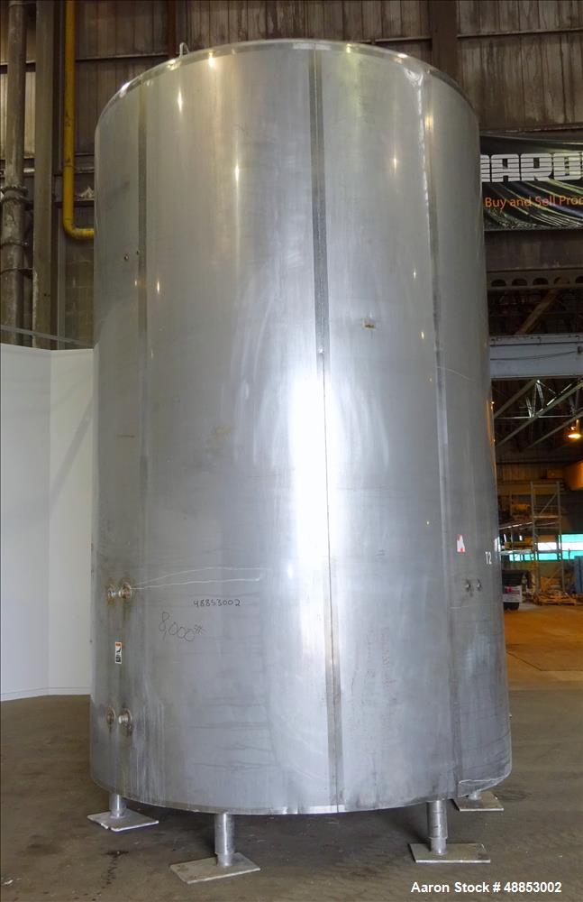 Used Walker Jacketed Tank. 6000 Gallon, Vertical 304 Stainless Steel.