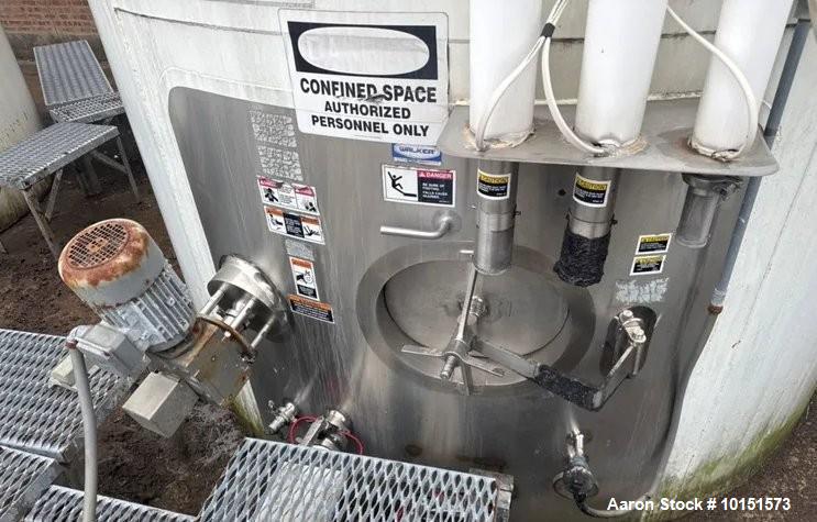 Used Walker 10,000-Gallon Jacketed Stainless Steel Mix Tank | 304 SS | 150 PSI @ 300°F | Side-Bottom Mixer & Manway | Skirt Mount | Built 2005