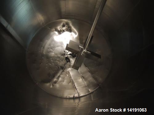 Used 10,000 Gallon Walker Stainless Steel Jacketed Mix Tank. T316 SS inner shell. T304 SS Jacket. Model 8316-6. Dimensions 136" ID x 153" straight side. 242" OAH. Jacket rated 150psi at 300F. Insulat...