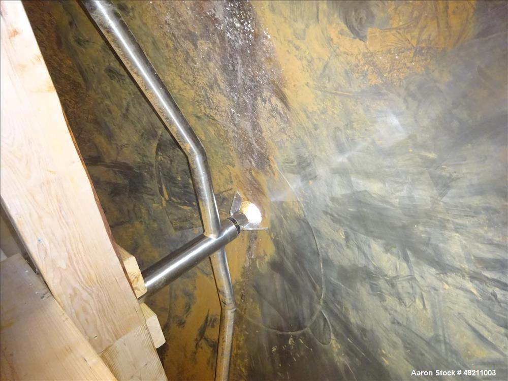 Used Walker Jacketed Tank, 10,000 Gallon, 304 Stainless Steel, Vertical.