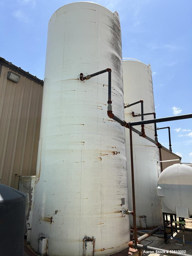 Used Walker Stainless 5,900 Gallon Silo / Tank, Model VSHT, 304 Stainless Steel, Vertical. Approximately 90" diameter x 232" straight side. Dished top, Sloped / pitched bottom. Sidewall UM" ASME dimp...