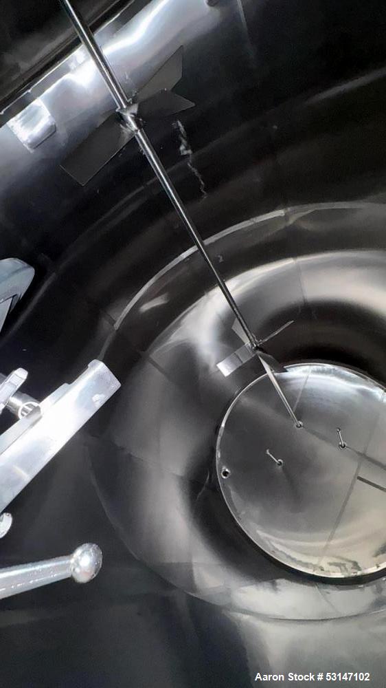 Used Watson Metal Masters Industrial 10,000-Gallon Insulated Stainless Mixing Tank for Syrup & Liquid Blending