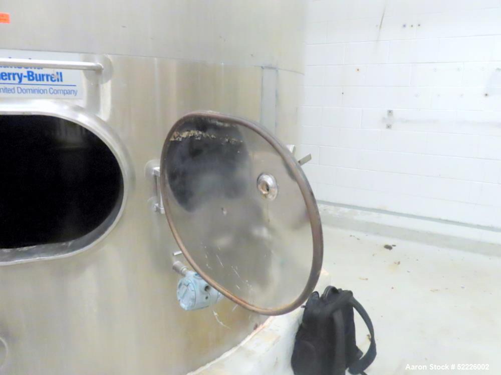 Used Waukesha Cherry Burrell 5,000 Gallon 316L Stainless Steel Vertical Insulate