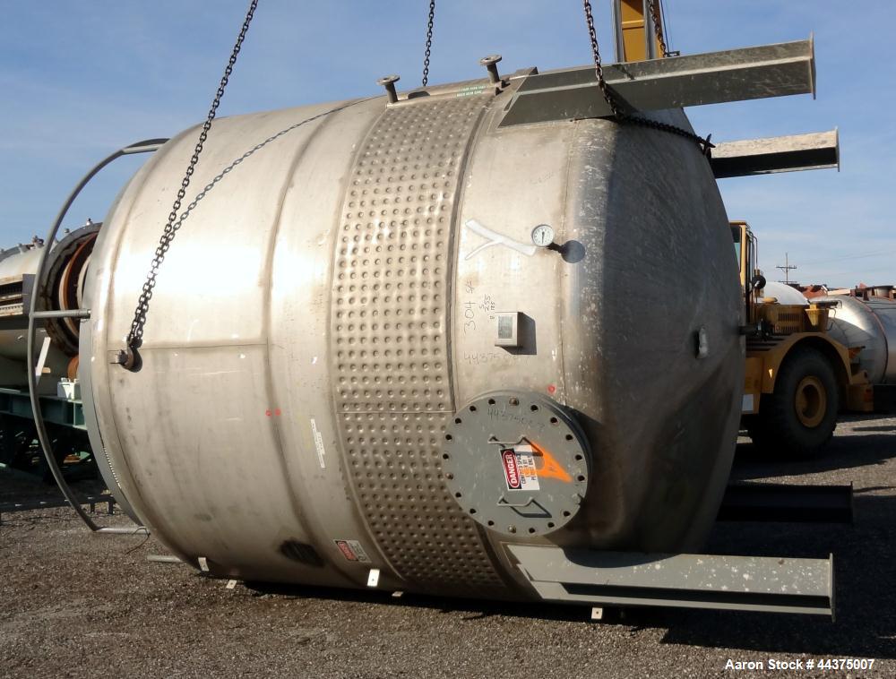 Used Wolfe Mechanical And Equipment Tank, 9000 Gallon, 304 Stainless Steel, Vertical. 144” diameter x 120” straight side, dished top and bottom. Internal rated 2.5 psi at 400 degrees F., 30” Wide sin...