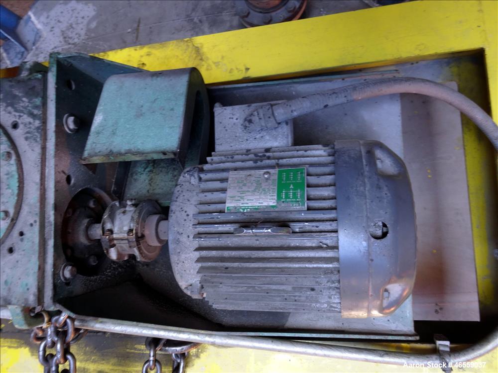 Used Zero Manufacturing Mixing Tank, Model ZS, 6,000 Gallon, 316 Stainless Steel, Vertical. Approximate 120" diameter x 112" straight side. Single Shell, Insulated, dished top and bottom. Carbon stee...