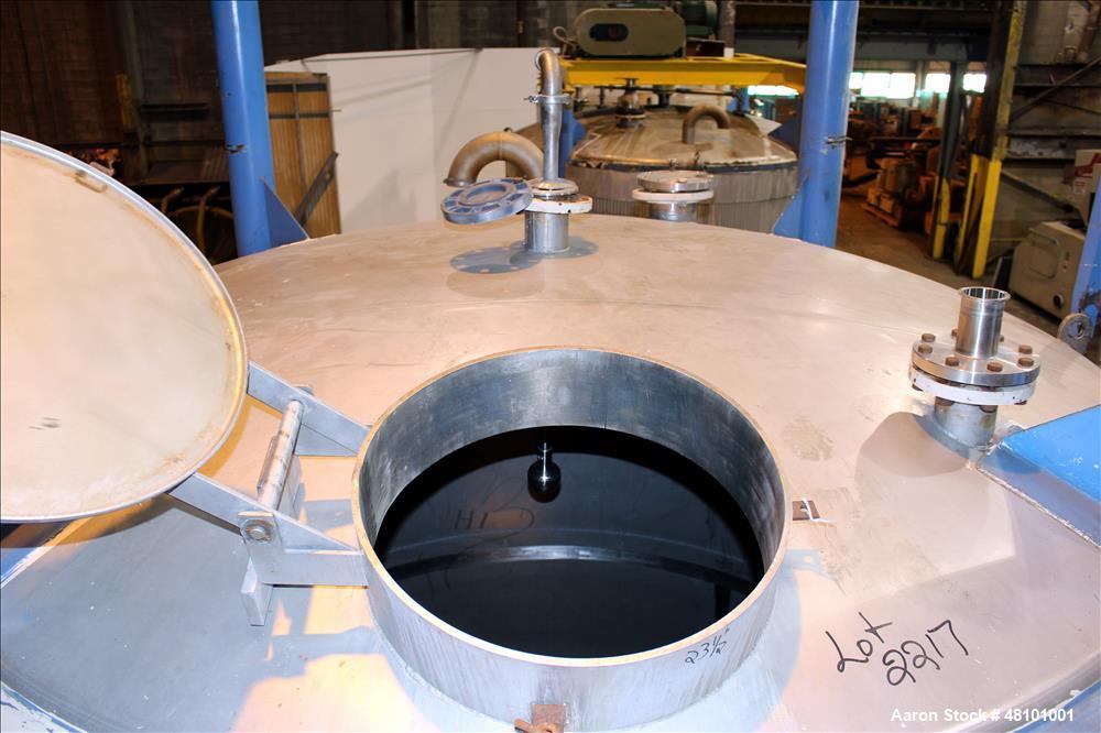 Used Zero Manufacturing Tank, Model ZS, 6,000 Gallon, 316 Stainless Steel, Vertical. Approximate 120" diameter x 112" straight side. Single shell, insulated, dished top and bottom. Opening top: 24" m...