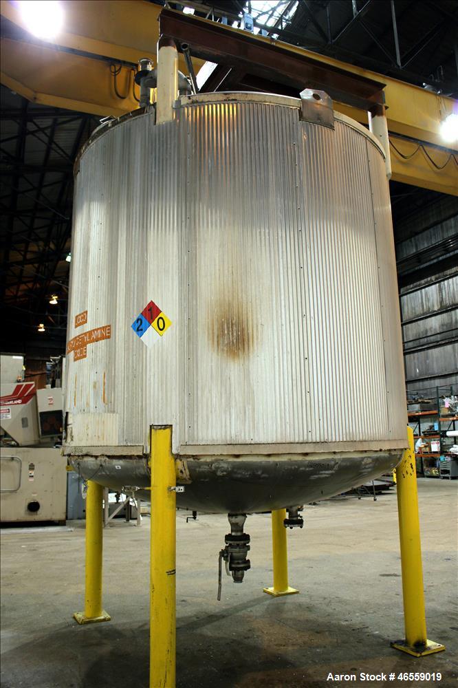 Used Zero Manufacturing Mixing Tank, 6,000 Gallon, 316 Stainless Steel, Vertical. Approximately 120" diameter x 106" straight side. Dished Top, Dish Bottom. Single Shell, Insulated. Carbon steel I-be...