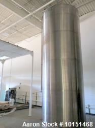 Used-BCast Stainless Products Stainless Steel Mix Tank.  304 stainless steel; Vertical ; Approximately 6,000 Gallon;  7'6" d...