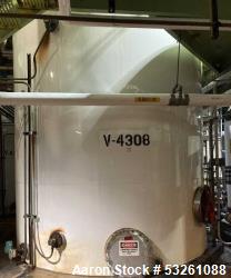 Used Approx. 7,900 Gallon 316L Stainless Steel Mixing Tank with Stainless Steel Centrifugal Pump – V-4308