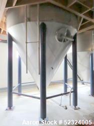 Used-Santa Rosa Approx. 200 BBL Beer fermentor. Jacketed Storage Tank. Approx. 5800-6200 Gallon Capacity. Stainless Steel. V...