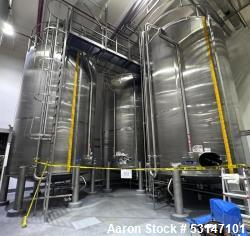 10,000-Gallon Watson Metal Masters Stainless Steel Mixing Tank with Agitator | Insulated Beverage Blending Vessel