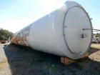 Tanque de acero inoxidable Mueller usado.  Aproximadamente 50,000 galones; 11'6' de diámetro x 64'5' de lado recto; chaqueta...