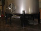 Unused-NEW: 6,000 gallon, 304 stainless steel, vertical tank. 9'6