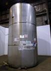 Used Tank, 9,000 Gallon, 304 Stainless Steel, Vertical. Approximate 120