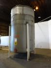 Used Tank, Approximate 5,5000 Gallon, 304 Stainless Steel, Vertical
