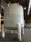 Used Tank, Approximate 7,000 Gallon, 304 Stainless Steel, Vertical. Approximate