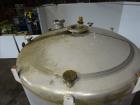 Used Tank, Approximate 7,000 Gallon, 304 Stainless Steel, Vertical. Approximate