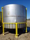Used- Mix Tank, Approximate 5,000 Gallon, Stainless Steel, Vertical.