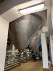 Used Holvrieka Ido BV. vertical tank. Capacity 105820 gallon/400000-liter, 304 stainless steel on product contact parts. 187