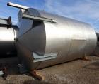 Used- Tank, 8,000 Gallon, 304 Stainless Steel, Vertical.