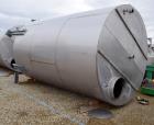 Used- Tank, 8,000 Gallon, 304 Stainless Steel, Vertical.