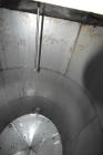 Used Tank, 8,000 Gallon, 304 Stainless Steel, Vertical.