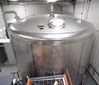 Used Apache Stainless Tank, 7000 Gallon, 316L Stainless Steel, Vertical. 144
