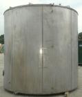 Used Cherry-Burrell Tri-Canada Tank, 6000 Imperial Gallons (7205 U.S. Gallons), 304 Stainless Steel, Vertical. Approximately 128