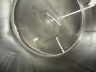 Used 6,000 Gallon Top Agitated Mixing Tank