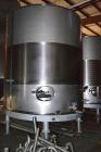 Used Mueller Tank, 6000 Gallon, Model DF, 304 Stainless Steel, Vertical. Approximate 118