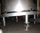 Used- Mueller Tank, 6000 Gallon, Model DF, 304 Stainless Steel, Vertical. Approximate 118