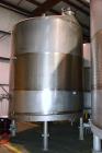 Used Mueller Tank, 6000 Gallon, Model DF, 304 Stainless Steel, Vertical. Approximate 118