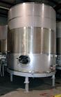 Used Mueller Tank, 6000 Gallon, Model DF, 304 Stainless Steel, Vertical. Approximate 118