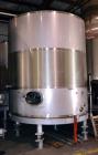 Used Mueller Tank, 6000 Gallon, Model DF, 304 Stainless Steel, Vertical. Approximate 118