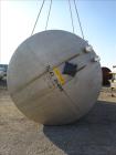 Used Tank, Approximate 13,000 Gallon, 304 Stainless Steel, Horizontal.