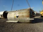 Used Tank, Approximate 5,000 Gallon, 304 Stainless Steel, Vertical.