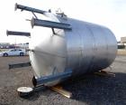 Used Perry Products Tank, 5,200 Gallon, 304 Stainless Steel, Vertical. Approximate 106