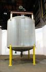 Used Zero Manufacturing Mixing Tank, 6,000 Gallon, 316 Stainless Steel, Vertical. Approximately 120