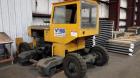 Used 55TM Trackmobile, 3 Speed Transmission. Differential : heavy duty hardened alloy steel shaved spur gears, oil bath lubricated. Drum brakes, max tractive effort (one coupler) : 18,000. 8.25 x 15 ...