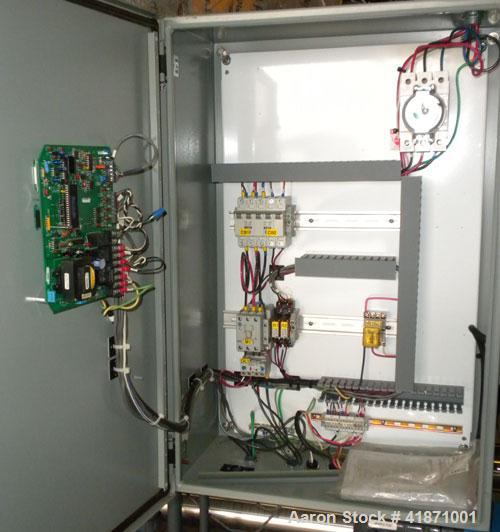 Used Applied Membranes Inc Reverse Osmosis System, model J-84B-236, 316 stainless steel. Designed to produce low dissolved solids water from tap or well water. Designed operating conditions: Permeate...