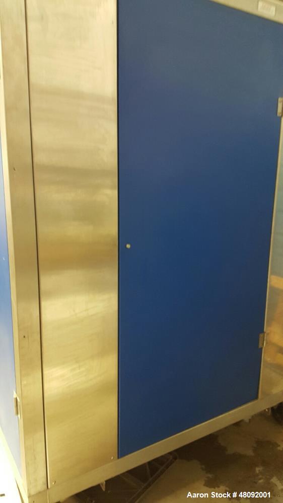 Used Norland Vapor Compression Commercial Distiller, Model s VC6000. 6,000 Gallons (22,800 L) distilled water per day. 1,000 Gallons (3,800 L) reject water per day. 0.085 Per gallon (0.022 L) Kw/H of...